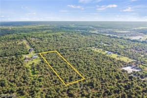 37th AVE NE, Naples, FL 34120 - MLS#226016320