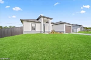 2116 10th Avenue, Cape Coral, FL 33909 - MLS#226016325