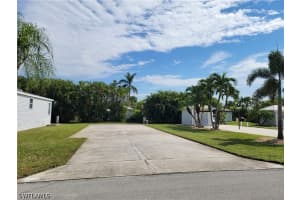 5761 Pathwood Court, Fort Myers, FL 33905 - MLS#226016339