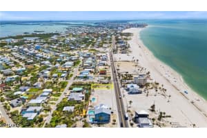 5421 / 5425 Estero Boulevard, Fort Myers Beach, FL 33931 - MLS#226016351