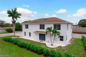 10650 Ragsdale Street, Bonita Springs, FL 34135 - MLS#226016374