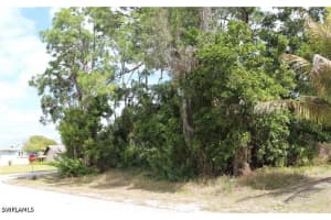 18205 Maple Road, Fort Myers, FL 33967 - MLS#226016383