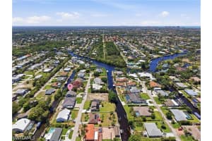 27099 Holly Lane, Bonita Springs, FL 34135 - MLS#226016388