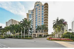 4501 Gulf Shore Blvd N 404, Naples