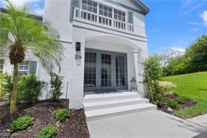 818 Tanbark Drive, Naples, FL 34108 - MLS#226016398