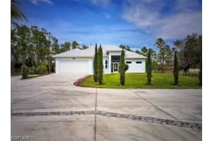 2575 31st Avenue, Naples, FL 34120 - MLS#226016402