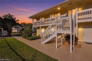 4607 Bayshore Drive, Naples, FL 34112 - MLS#226016413