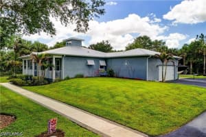 510 10th Avenue, Naples, FL 34120 - MLS#226016423