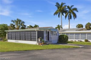 17 Jade Drive, Naples, FL 34114 - MLS#226016449