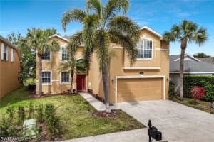 8413 Hollow Brook Cir, Naples