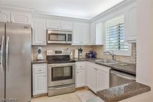 4318 27th Ct Sw 101, Naples