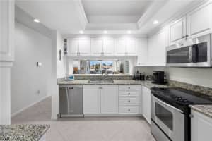 255 Park Shore Drive, Naples, FL 34103 - MLS#226016481