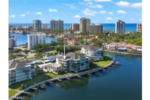 255 Park Shore Drive, Naples, FL 34103 - MLS#226016481