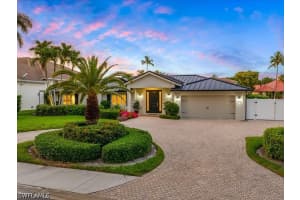 337 Mooring Line Drive, Naples, FL 34102 - MLS#226016506