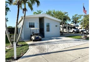 435 Cheetah Drive, Naples, FL 34114 - MLS#226016529