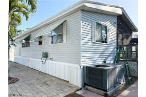 435 Cheetah Drive, Naples, FL 34114 - MLS#226016529