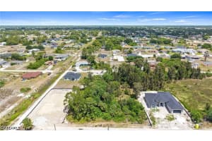 3416 38th Street, Lehigh Acres, FL 33976 - MLS#226016542