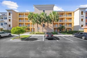 4450 Botanical Place Cir 6, Naples
