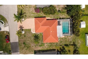 3725 8th Place, Cape Coral, FL 33904 - MLS#226016557