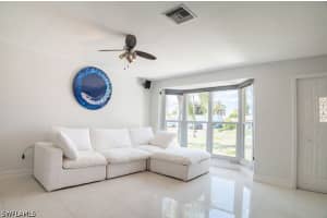 3725 8th Place, Cape Coral, FL 33904 - MLS#226016557