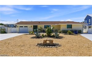 120 Albatross Street, Fort Myers Beach, FL 33931 - MLS#226016566