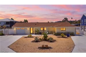 120 Albatross Street, Fort Myers Beach, FL 33931 - MLS#226016566