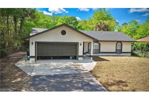 241 8th Street, Naples, FL 34117 - MLS#226016569