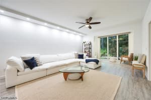 859 Tanbark Drive, Naples, FL 34108 - MLS#226016570