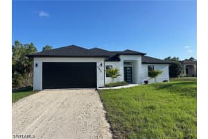 2894 43rd Avenue, Naples, FL 34120 - MLS#226016581