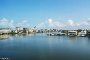 271 Southbay Drive, Naples, FL 34108 - MLS#226016598