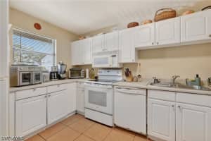 5232 Treetops Drive, Naples, FL 34113 - MLS#226016612