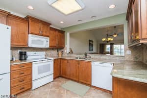180 Furse Lakes Circle, Naples, FL 34104 - MLS#226016637