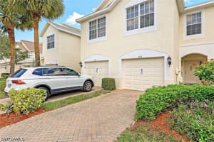 836 Hampton Circle, Naples, FL 34105 - MLS#226016642