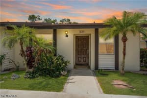 1025 Pine Isle Ln 1025, Naples