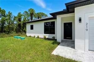 219 Ogden Avenue, Lehigh Acres, FL 33974 - MLS#226016676