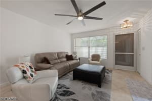 77 EMERALD WOODS Drive, Naples, FL 34108 - MLS#226016715