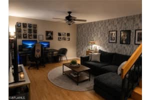 108 Lake Point Ln 1b, Naples