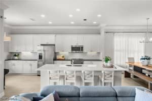 3454 Pacific Drive, Naples, FL 34119 - MLS#226016750