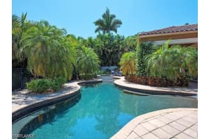 2202 Miramonte Way, Naples, FL 34105 - MLS#226016812