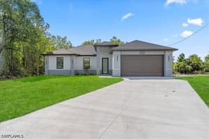 373 Selkirk Avenue, Lehigh Acres, FL 33974 - MLS#226016834