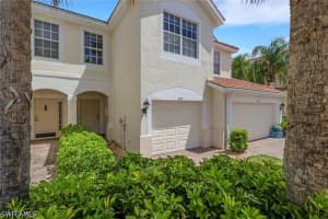 937 Hampton Circle, Naples, FL 34105 - MLS#226016885