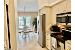 853 Tanbark Drive, Naples, FL 34108 - MLS#226016892