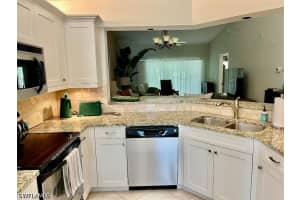 853 Tanbark Drive, Naples, FL 34108 - MLS#226016892