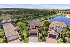 4220 Amelia Way, Naples, FL 34119 - MLS#226016896