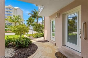1910 Gulf Shore Boulevard, Naples, FL 34102 - MLS#226016901