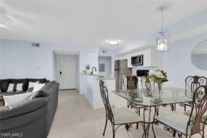 2214 Arbour Walk Circle, Naples, FL 34109 - MLS#226016906