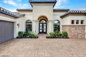 8675 Amour Court, Naples, FL 34119 - MLS#226016907