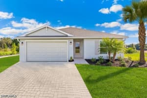 727 NEWHALL Street, Lehigh Acres, FL 33971 - MLS#226016932