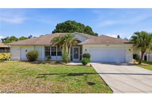 2506 7th Street, Lehigh Acres, FL 33971 - MLS#226016964