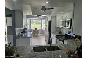 7360 Glenmoor Lane, Naples, FL 34104 - MLS#226016978